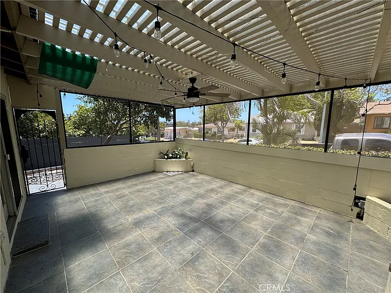 2022 Dawson Ave — Photo 11