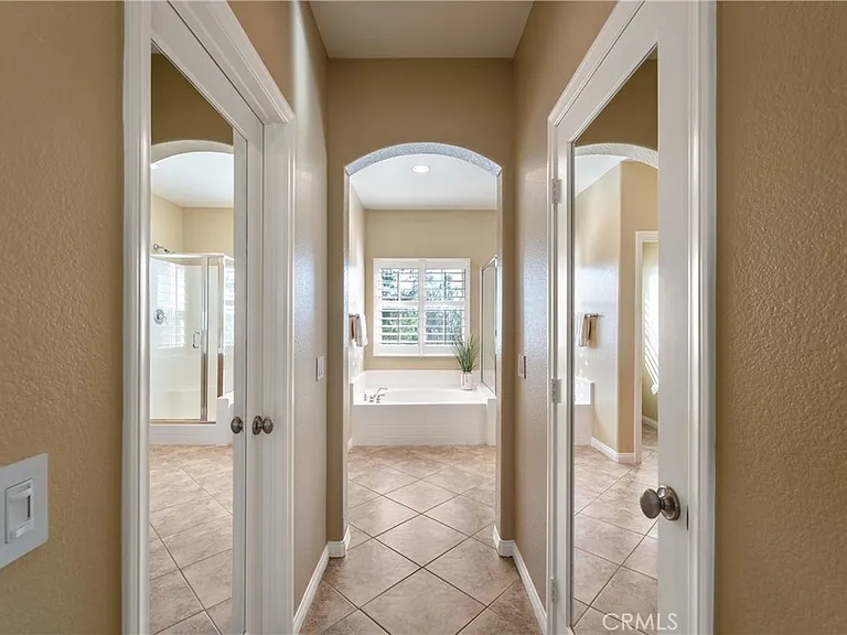 28817 Edenton Way — Photo 31