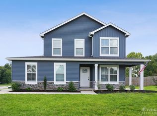 496 Kinslow Ct, Clarksville, TN 37040