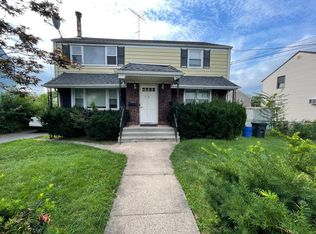 2 Charles Ct #1, Lodi, NJ 07644