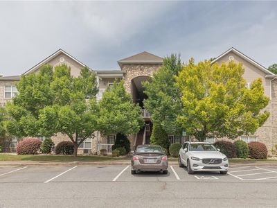 7106 W Friendly Ave UNIT 306, Greensboro, NC, 27410