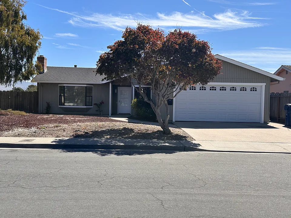 984 McKenzie Ave