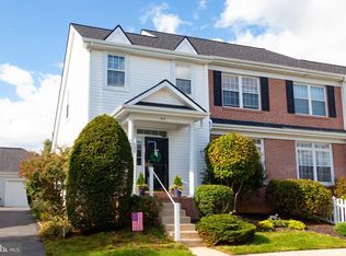 515 Providence Ct, Lititz, PA 17543