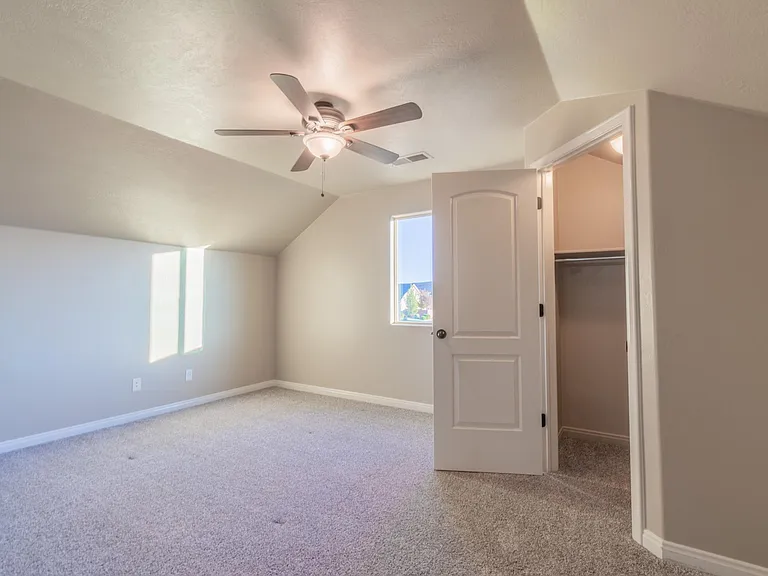 2676 S Wilson Dr — Photo 32