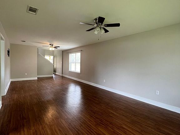3rd image of 5004 Palmetto Cv