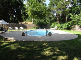 703 E Overbrook Ave, Ponca City, OK 74601