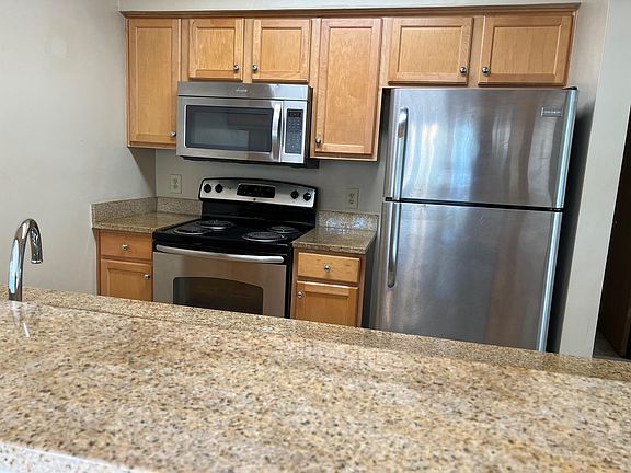 5th image of 1703 Stoney Run Cir #1703
