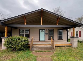 824 E Oak St, Cushing, OK 74023