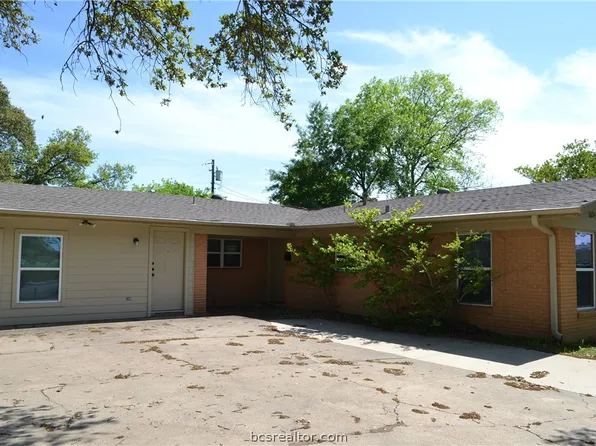 1604 George Bush Dr, College Station, TX 77840