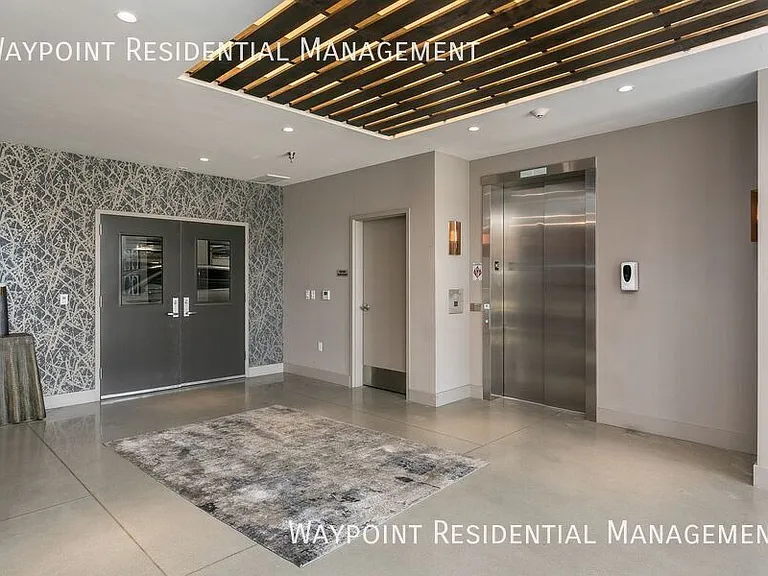 611 S 8th St #601 — Photo 5