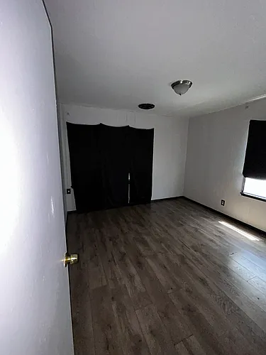 12 Agnes Dr Photo 1