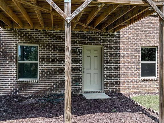 5th image of 3304 Ivy Farm Path