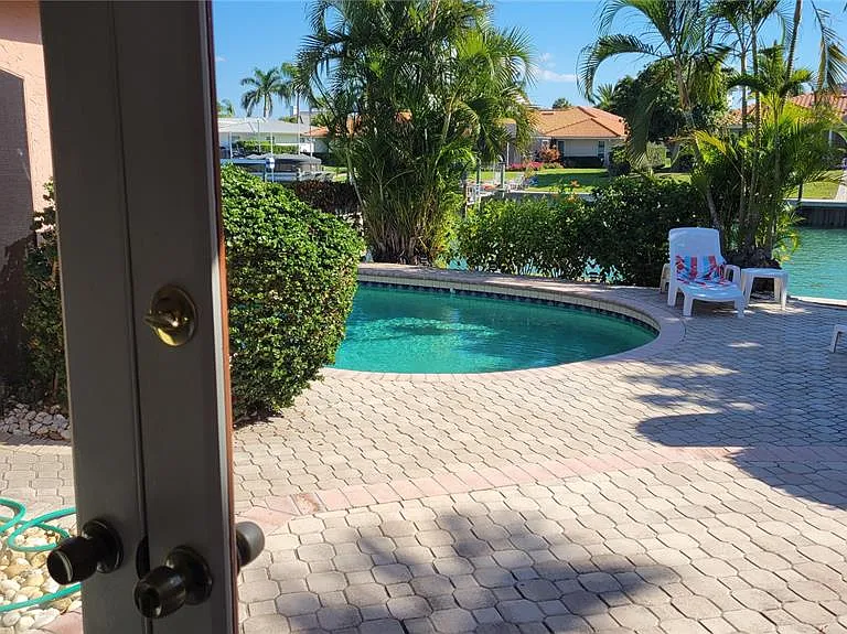 638 S Owl Dr — Photo 17