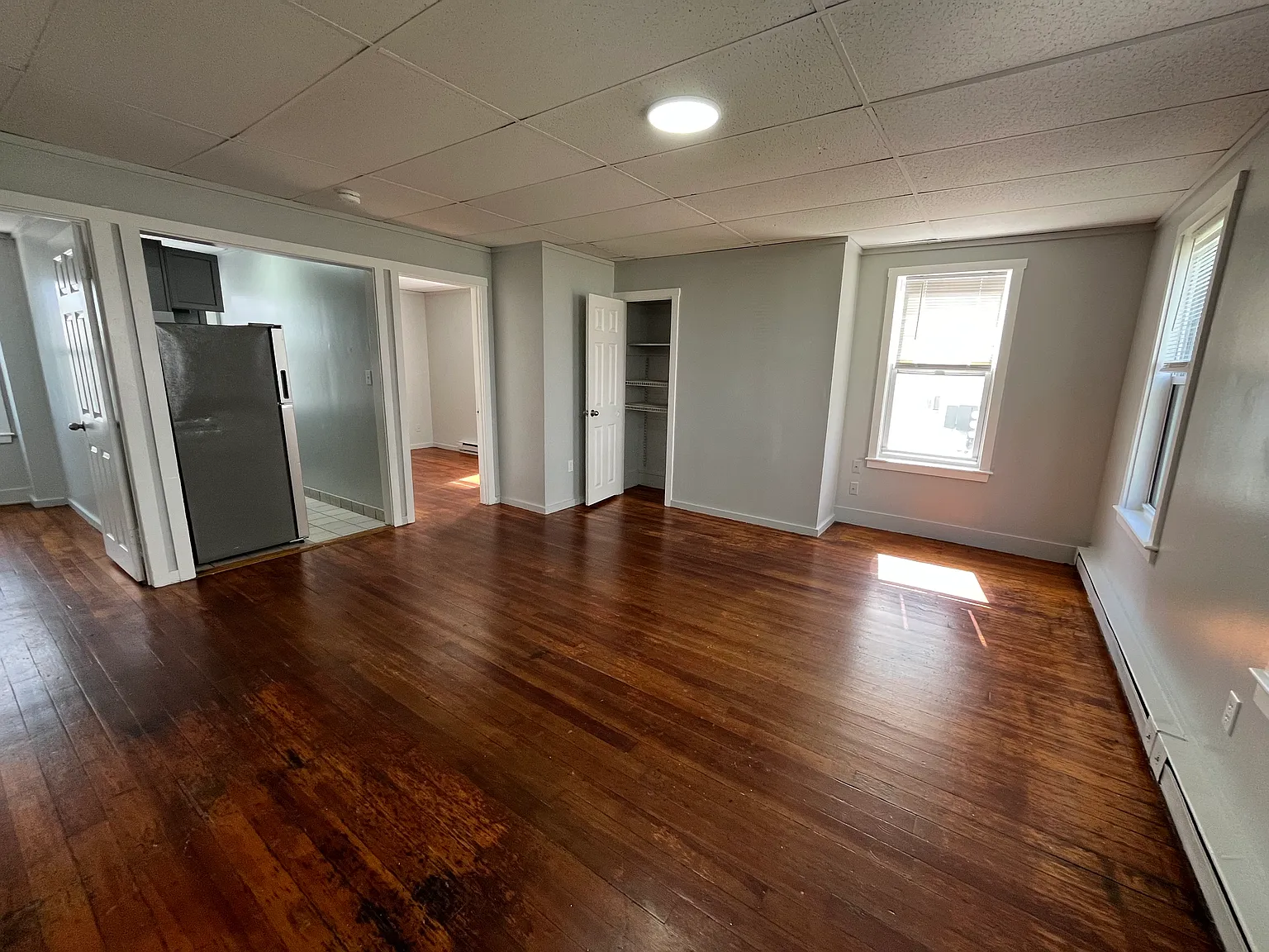 2 bed, 700 sqft, $1,450 — Photo 1