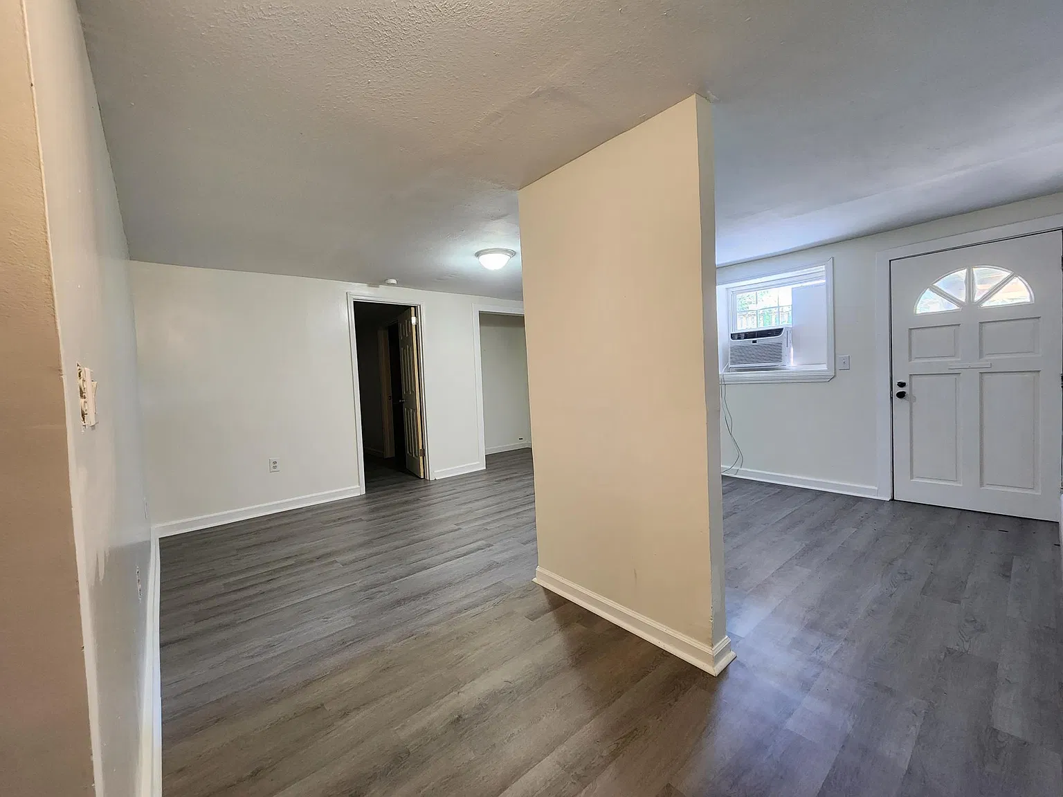 1 bed, 600 sqft, $1,000 — Photo 3