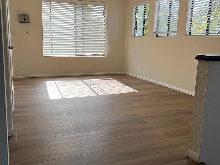 15111 Freeman Ave #1 — Photo 11