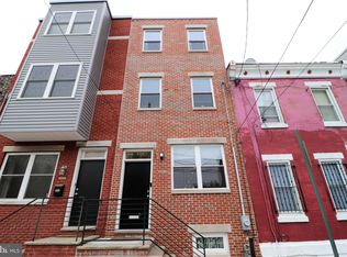 2220 Manton St, Philadelphia, PA 19146