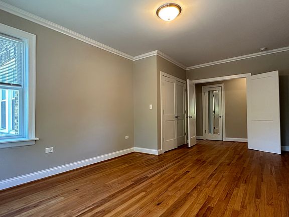 4th image of 6556 S California Ave APT 2