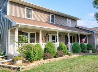 104 Stone Ave, Watseka, IL 60970