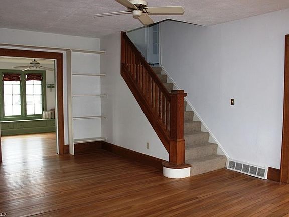 5th image of 1593 Belle Ave