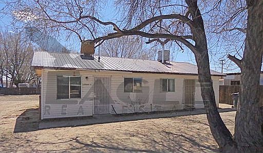 1st image of 125 E Sycamore Ave