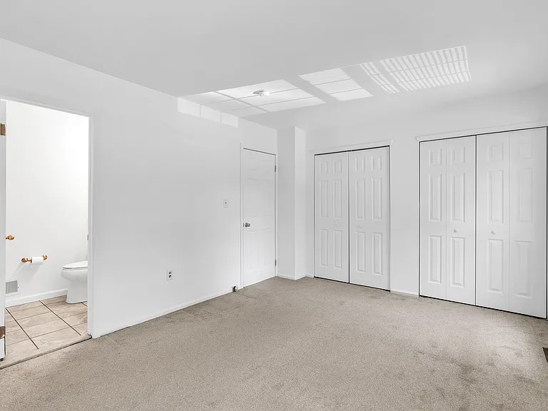 72 Quince Ct — Photo 10