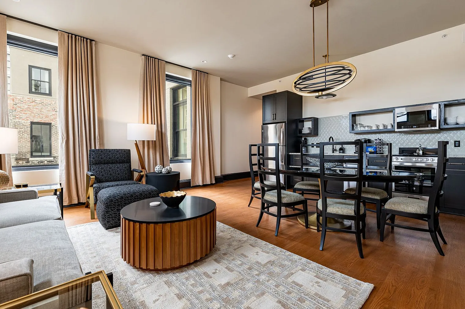 2 bed, 2.0 bath, 1054 sqft, $6,583 — Photo 1