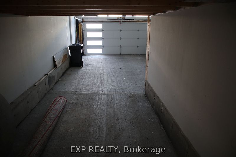 Ottawa House for rent - 4 Bedrooms — photo 7