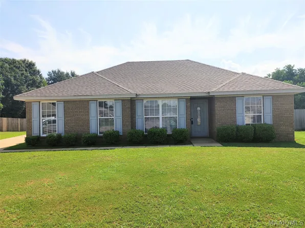 2 Christy Ct, Wetumpka, AL 36092