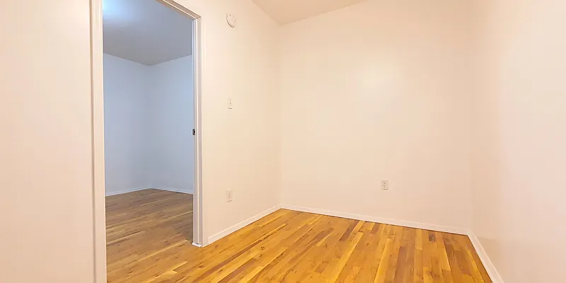 Rented by Brick&Mortar | media 4