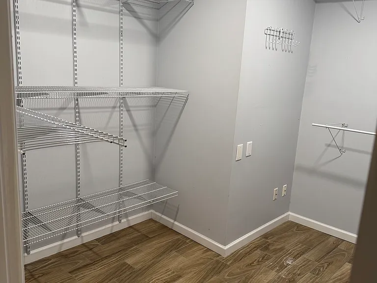 3219 Doctors Lake Dr — Photo 5
