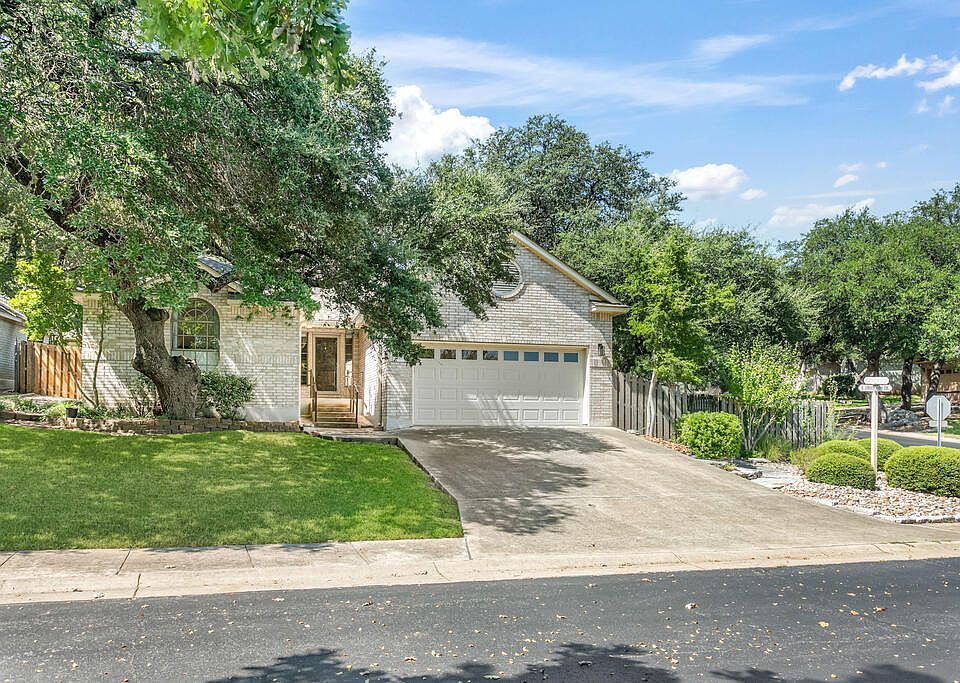 1st image of 201 E Creekview Dr