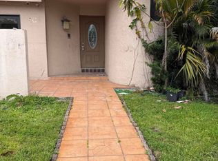 2700 S University Dr APT 4C, Fort Lauderdale, FL 33328