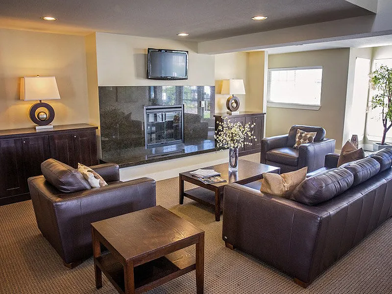 Eagle Pointe — Photo 1