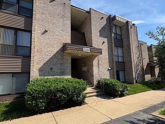 2nd image of 3334 Huntley Square Dr #T