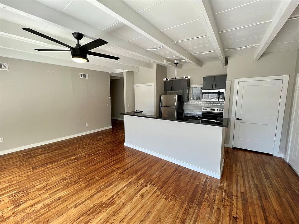 1st image of 219 Marshall St #203
