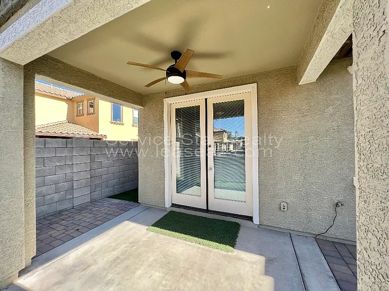 1289 N 166th Ave — Photo 11