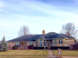 1126 W Cardinal St, Springfield, MO 65810