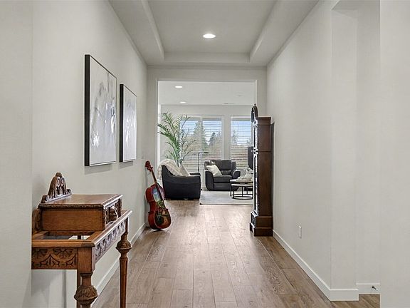 2nd image of 3555 Elmont Avenue