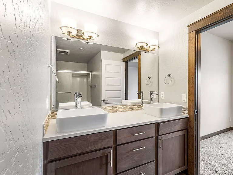 2BR, 2.5BA -744 SF