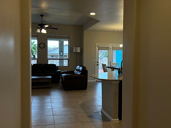 3rd image of 1414 Cabin Creek Ave