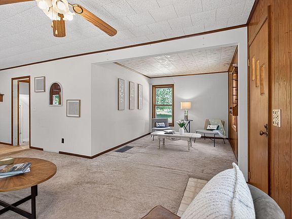 4th image of 9621 W Michigan Ave