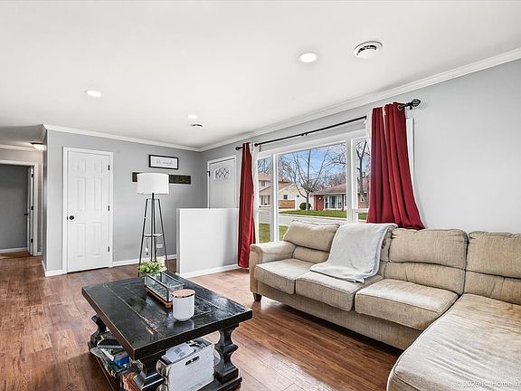 5th image of 181 Nanti St