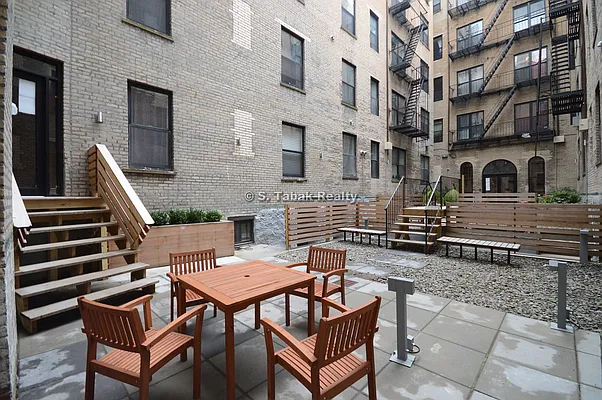 Rented by Simply Brooklyn Realty Inc | media 60