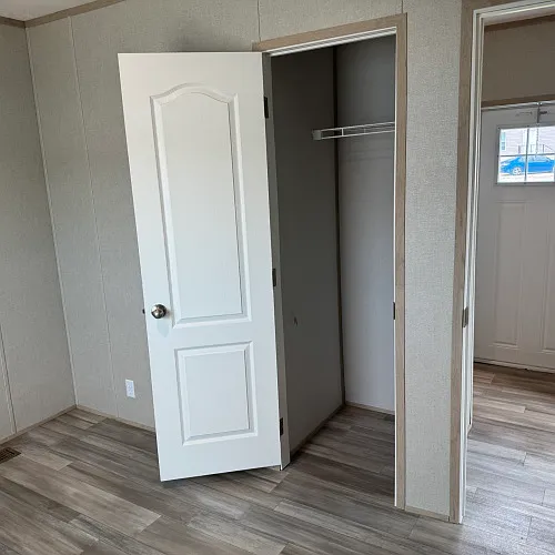 82 Teasley Ln — Photo 17