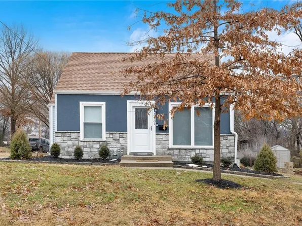 5931 Knox Ave, Shawnee, KS 66203