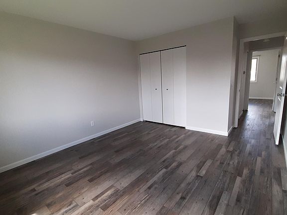 4th image of 941 High Meadow Dr APT C