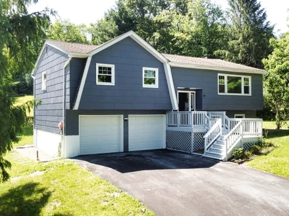43 Courtland Dr, Wantage Twp., NJ 07461