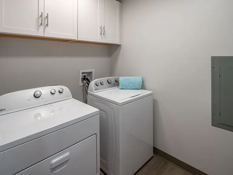 Village Place Apartments — Photo 52