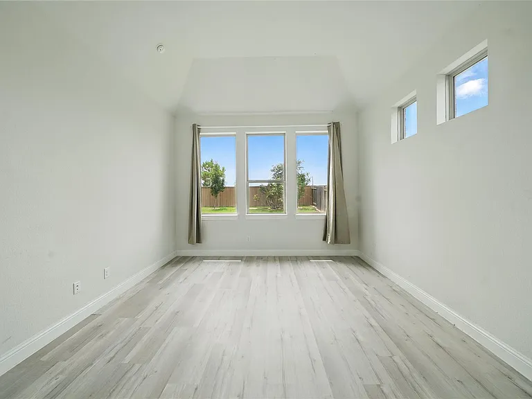 3902 Palmer Meadow Ct — Photo 24
